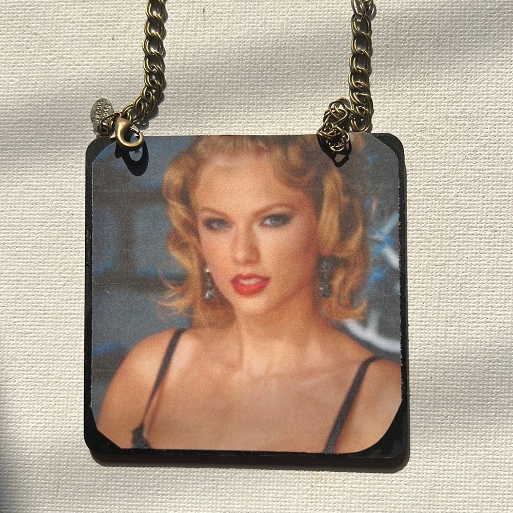Taylor Swift Ornament